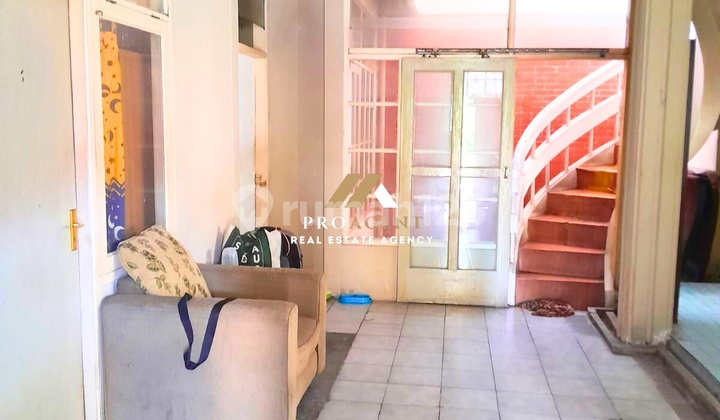 Sewa Hunian Dekat Pusat Kota Bandung - Furnished, Nyaman, dan Strategis 2