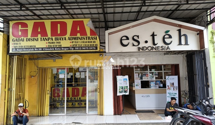 For Sale, Ready-to-Use Adjoined Shophouse on Jl Brigjen Saptadji, Bogor City.