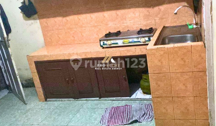 2-Story House Located Near the Cool Puncak Bogor Route. 2