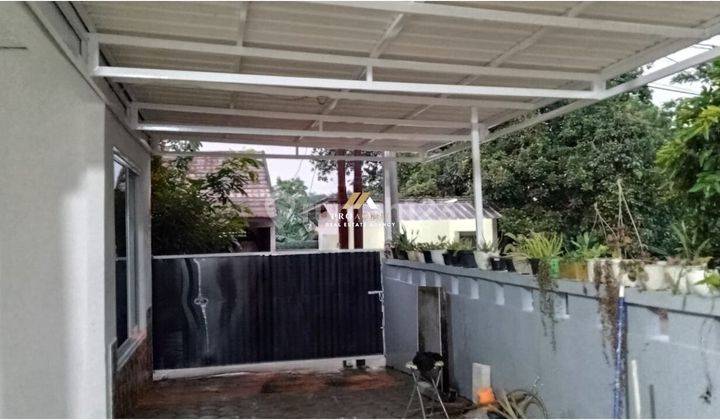 Dijual Rumah Hook 2 Lantai Dekat Tol Tanah Baru di Perumahan Taman Kenari 2