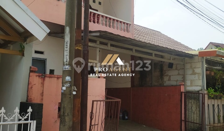 For Rent: 2-Story House in Bukit Cimanggu City 2