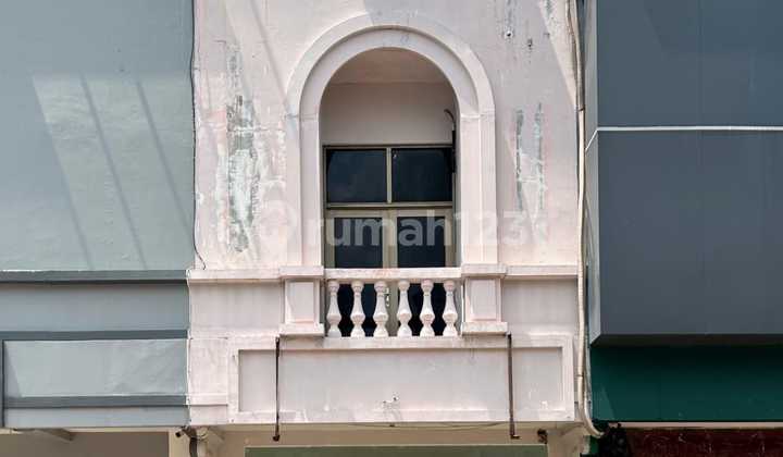 Dijual Ruko 2 Lantai Siap Pakai di Cibubur Dekat Tol Jatikarya, Bekasi