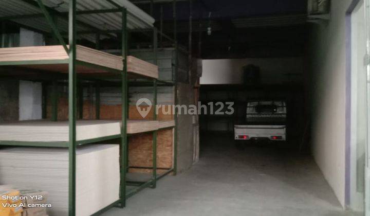 Dijual Rumah Huni Plus Usaha Material di Karadenan, Cibinong 2