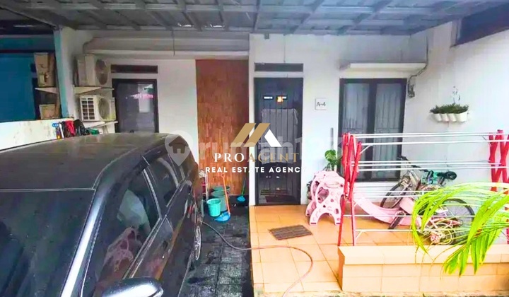 Minimalist House with a Comfortable Atmosphere 2