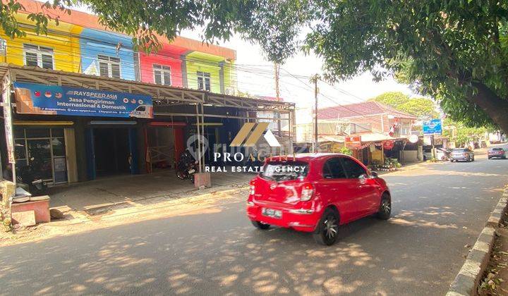 Disewakan Ruko 2 Lantai Siap Pakai Usaha di Jalan Proklamasi, Depok 2