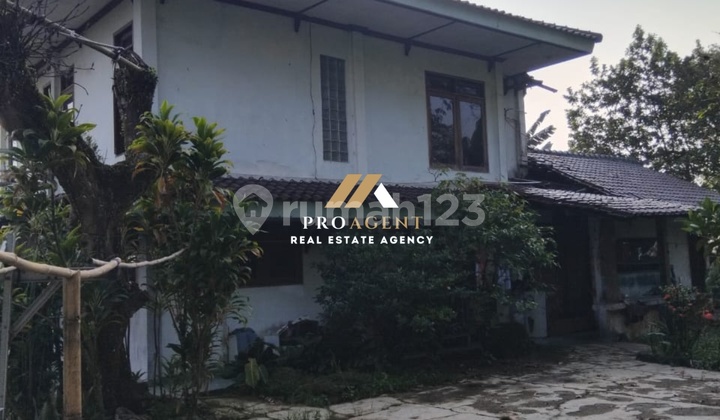 For Sale: 2-Story Villa with Fish Pond in Ciampea Udik - Bogor Regency For Sale: 2-Story Villa with Fish Pond in Ciampea Udik - Bogor Regency