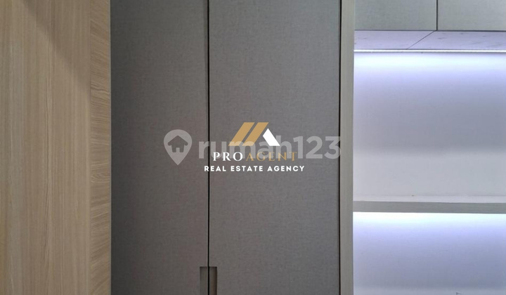 2-Bedroom Apartment in Jakarta City - Strategic and Comfortable Access 2