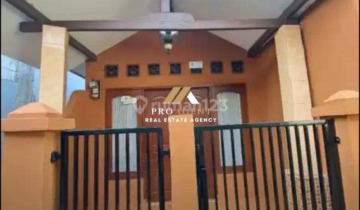 Dijual Rumah Huni Akses Motor Dekat Stasiun Depok Baru di Jalan Cahaya Titis, Beji 2