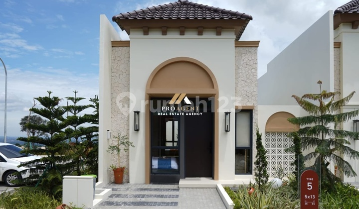 Rumah Cantik Mediterania Style 10 Menit Exit Tol Sentul Selatan