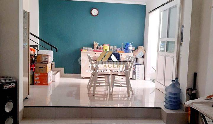 ruang makan dijual rumah shm 2 lantai