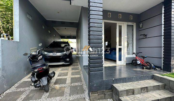 Dijual Rumah Huni Furnished di Perumahan Acropolis Karadenan, Cibinong 2