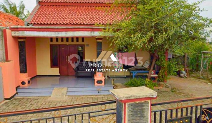 Hunian Dengan Halaman yang Luas - Cuma 1 jam ke kawasan PIK 2