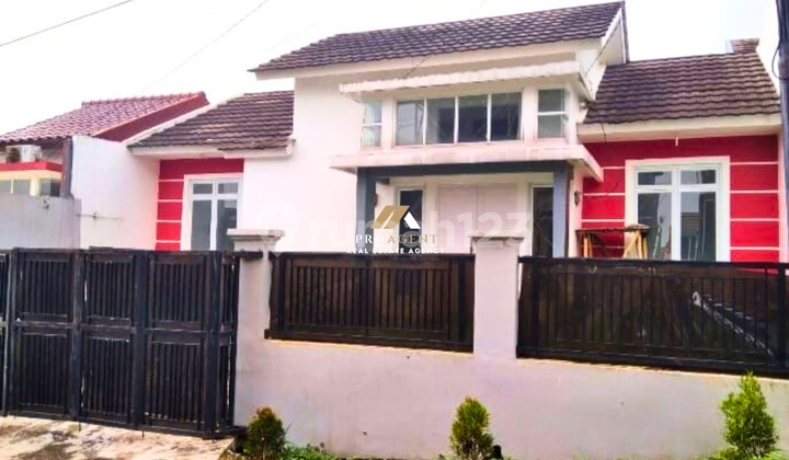 Rumah Nuansa Nyaman & Sejuk Dekat Tol Bocimi Rumah Nuansa Nyaman & Sejuk Dekat Tol Bocimi