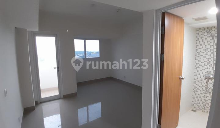 For Sale Studio Type Apartment Near Station at Cisauk Point, Tangerang 2