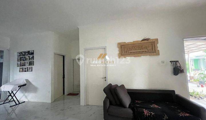 ruang keluarga dijual rumah siap huni dekat