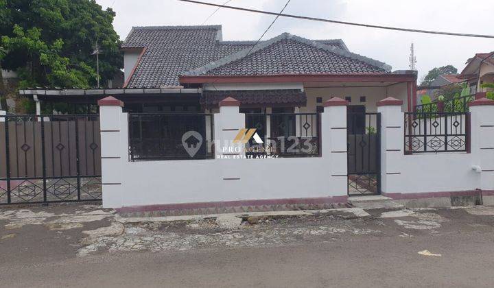 Dijual Rumah Huni Dekat Tol Borr di Jalan Raya Bhayangkara, Tanah Sareal 1