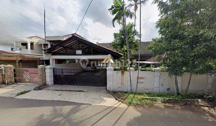 Rumah Dijual Dekat Tol Rawamangun di Jalan Taman Lagura Indah, Cempaka Putih Jakarta 2