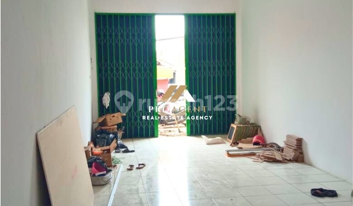 2-Storey Shop House Ready to Use - Strategic Location 2