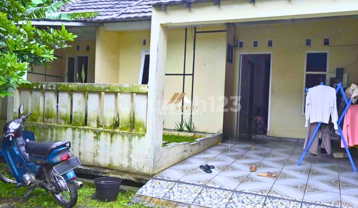Rumah Siap Huni - Lokasi Strategis dan Lingkungan Nyaman 2