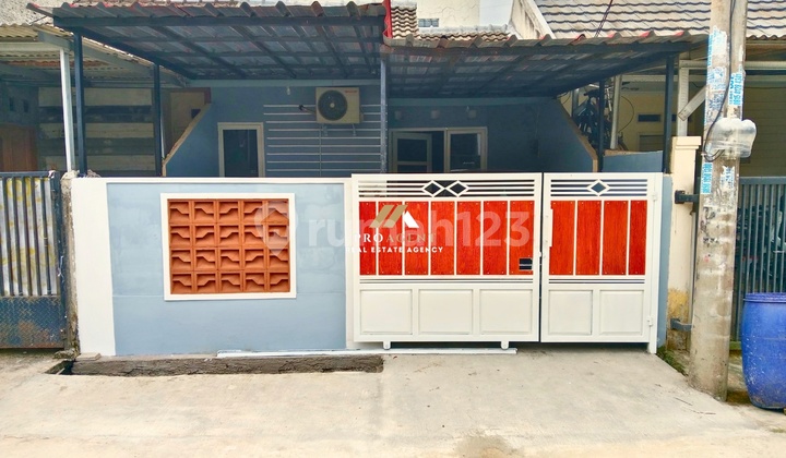 For Sale: Strategically Located House in Gunung Sindur. For Sale: Strategically Located House in Gunung Sindur.