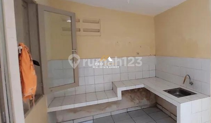 For Sale / Rent Unfurnished Residence in a Strategic South Tangerang Location 2