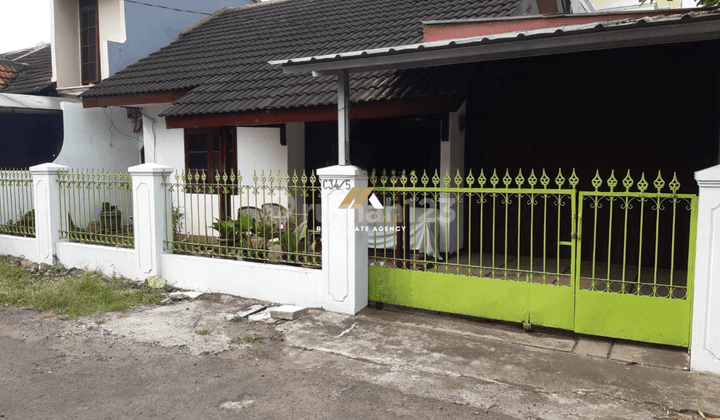 Dijual Rumah Huni Hook di Pamulang Permai 1, Tangerang 2