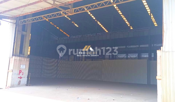 Gudang Luas 2300m2 Siap Pakai Berlokasi Strategis Pusat Kota Bekasi