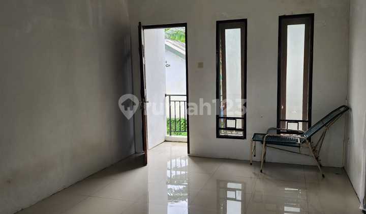 Dijual Rumah Semarang Atas Jl. Kawi Candisari Dekat Rs Elizabeth 2