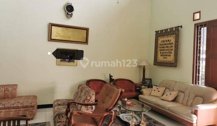 Rumah Cantik 2 lantai Setra Duta Indah Bandung
 2