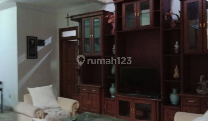 Rumah Mewah Full Furnished 2 Lantai (Hoek)  di Taman Pesona Mediteran Gunung Batu Bandung
 1