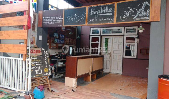 Cafe Dekat Universitas Telkom 2 Lantai Adhyaksa Sukapura Dayeuhkolot Kab Bandung 1