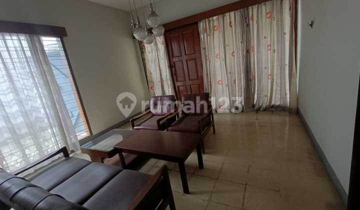 Ruang Usaha / Rumah Klasik Luas Strategis di Suryani Kec Babakan Ciparay Bandung 2