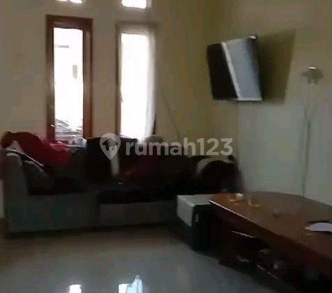 Rumah 2 Lantai Strategis Area Simpang Lima Tarogong Kidul Garut 1