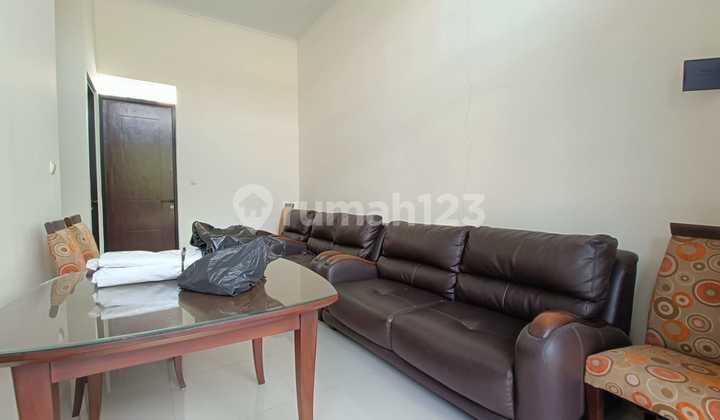 Minimalist New House in TKI V Cluster Sherwood