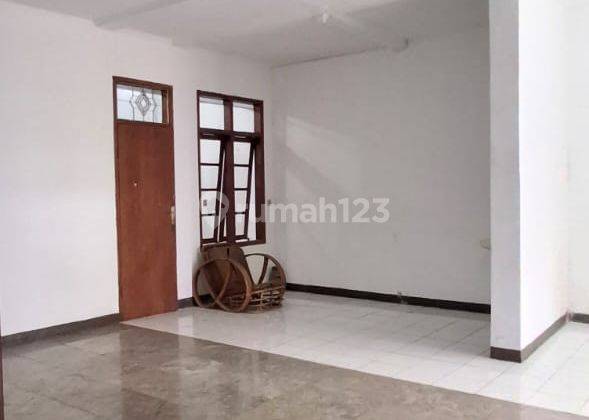 Rumah 1½ Lantai Di Komplek Cipta Graha Gunung Batu Sukaraja Kec Cicendo Pasteur Bandung 2