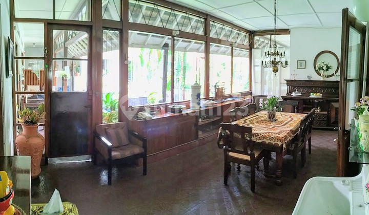 Rumah Klasik Terawat Strategis Pusat Kota Pasirkaliki Cipaganti Pasteur Bandung 2