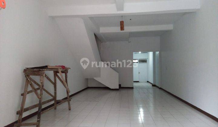 Ruko Siap Pakai 2 Lantai di THI Taman Holis Indah Bandung Kulon 1