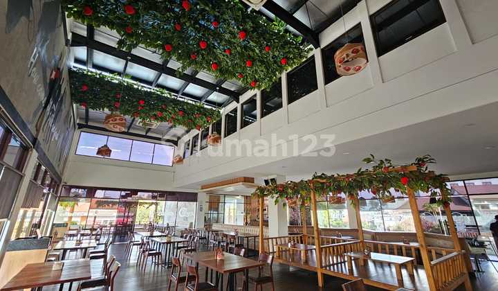 Ruang Usaha Luas 2,5 Lantai Area Wastukencana Kec Bandung Wetan Ruang Usaha Luas 2,5 Lantai Area Wastukencana Kec Bandung Wetan