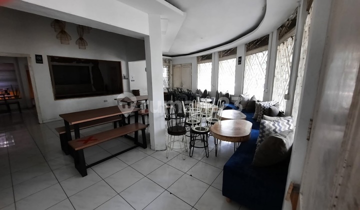 Ruang Usaha & Rumah Luas Strategis di Sayap Riau & Supratman Kec Bandung Wetan