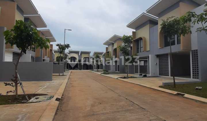 Rumah di Cluster Sadyagriya Komplek Podomoro Park Kec Bojongsoang Kab Bandung 2