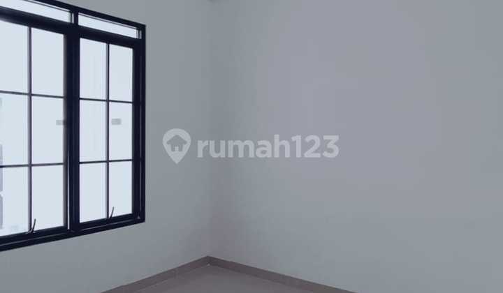 For Sale Modern House in Citra Indah City 8559A 2