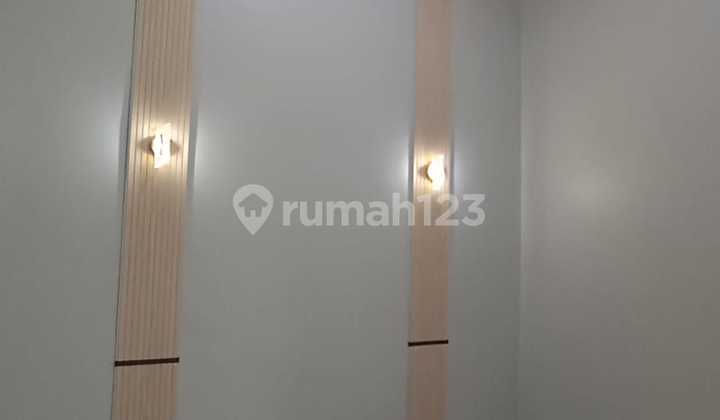 Dijual Rumah Modern Klasik 8411A 2