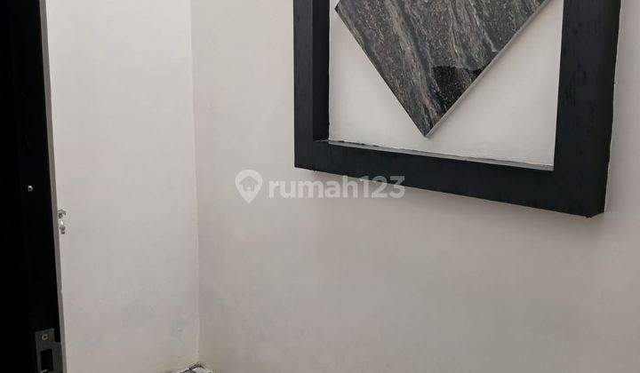 Dijual Rumah Siap Huni Modern Minimalis 5789A 2