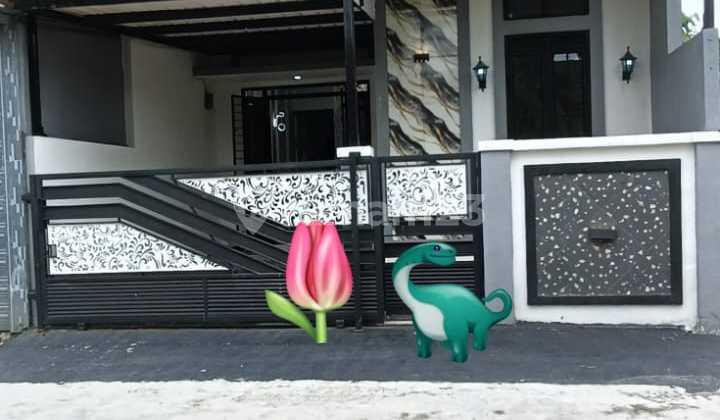 Dijual Rumah Cantik Tempat Strategis di Citra Indah City 8458J