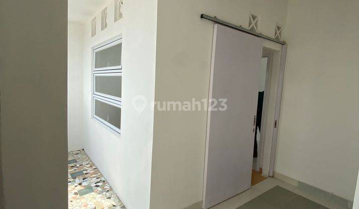 Dijual Rumah 2 Lantai Iap Huni Type Modern Minimalis 5738T 2