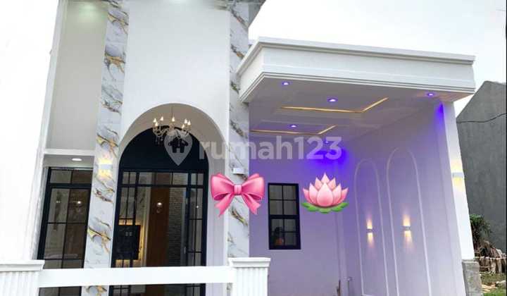 Dijual Rumah Cantik Siap Huni 8323A Dijual Rumah Cantik Siap Huni 8323A