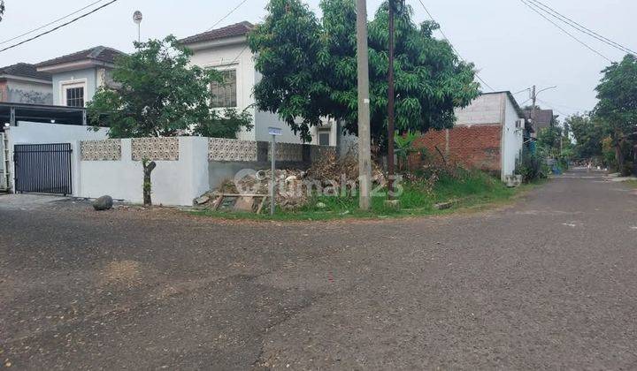 Dijual Cepat Rumah Hoek di Citra Indah City 2