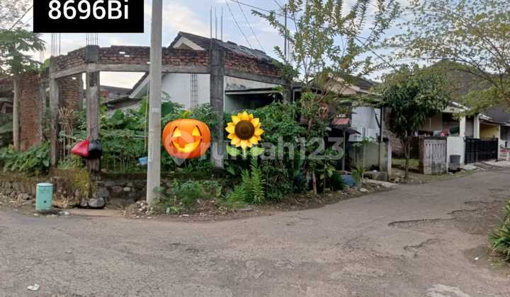Dijual Rumah Butuh Renovasi di Citra Indah City 8696Bi