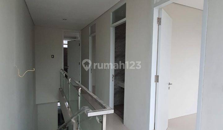 Dijual Rumah Siap Huni di Lengkong 2