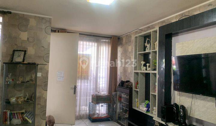 Dijual Rumah Siap Huni di Istana Regency Sudirman 1